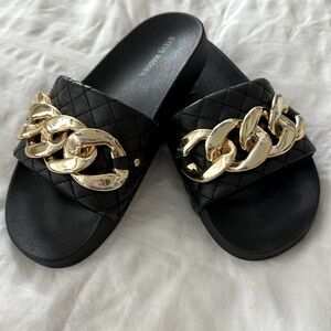 Steve Madden black size 7